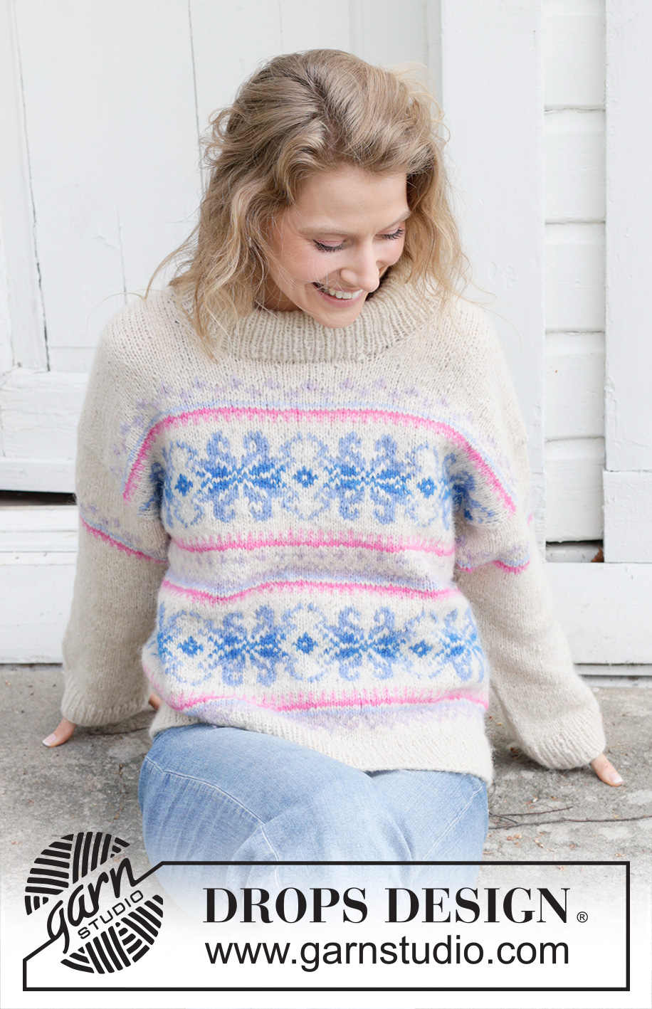 Frozen Bloom / DROPS 255-5 - Knitted over-size jumper in DROPS Air. The piece is worked top down with European/diagonal shoulders, Nordic pattern with stars and double neck. Sizes S - XXXL.