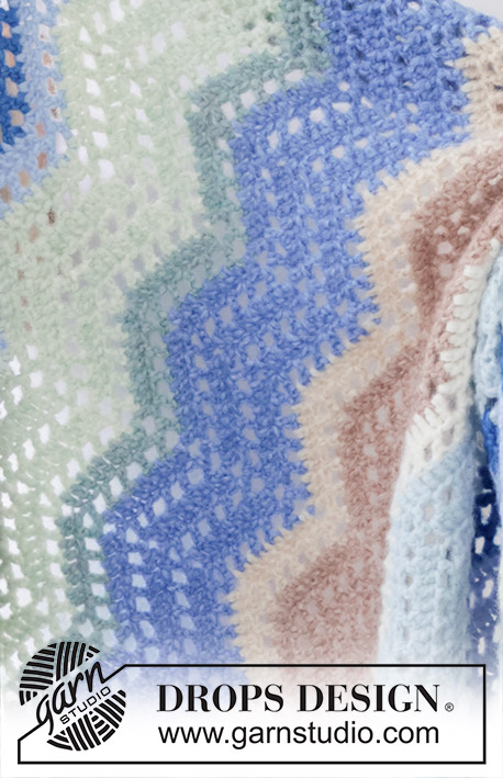 Wind Wish Blanket / DROPS 256-13 - Crocheted blanket in DROPS Air. The piece is worked back and forth, with stripes and lace pattern.