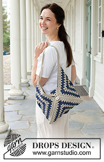 Coastal Letter Bag / DROPS 256-6 - Crocheted bag with granny squares in DROPS Bomull-Lin.