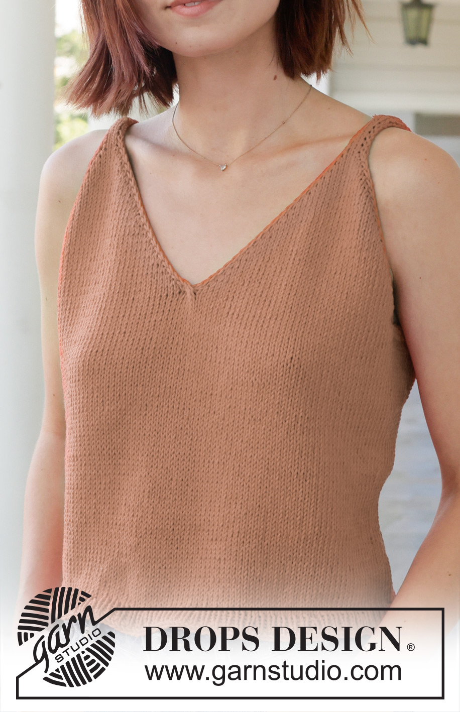 Caramel Dip / DROPS 257-11 - Knitted top in DROPS Cotton Light. The piece is worked top down with stocking stitch, I-cord and V-neck. Sizes S - XXXL.
