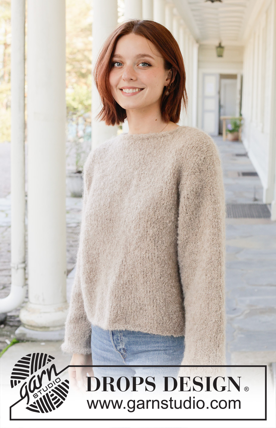 Maple Mist Sweater / DROPS 257-12 - Alhaalta ylös neulottu pusero DROPS Alpaca Bouclé- ja DROPS Kid-Silk -langoista. Työssä on sileää neuletta ja i-cord-reunus. Koot S-XXXL.