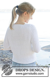 Summer's Whisper Wrap / DROPS 257-21 - Chaqueta de punto en DROPS Belle. La pieza está tejida de arriba hacia abajo con resorte, canesú europeo y resorte. Tallas S – XXXL.
