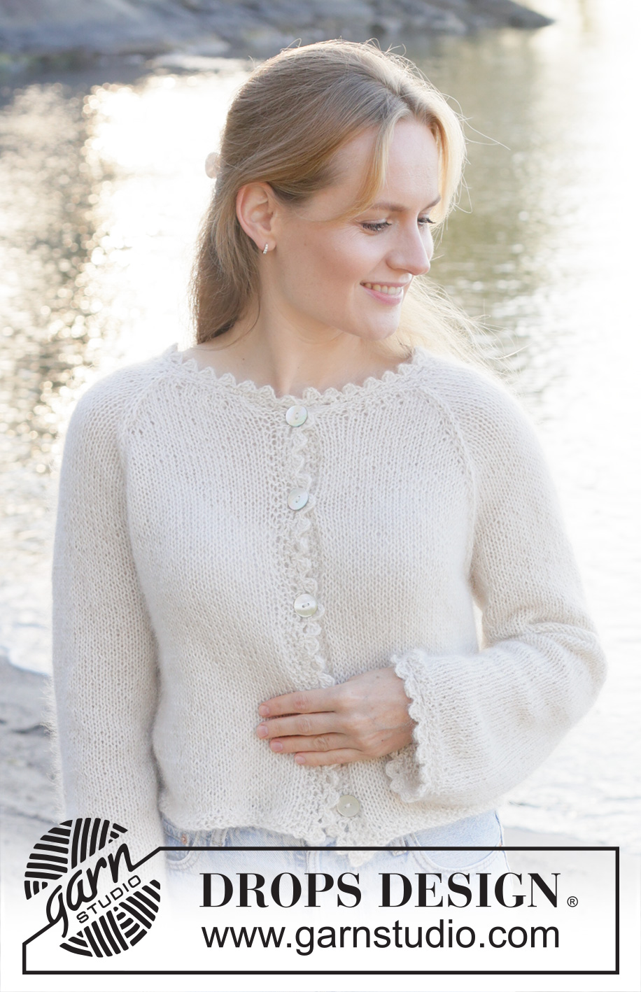 White Cascade Cardigan / DROPS 257-25 - Knitted jacket in 1 strand DROPS Alpaca or DROPS Nord and 1 strand DROPS Kid-Silk. The piece is worked top down with stocking stitch, raglan and crocheted edges. Sizes S - XXXL.