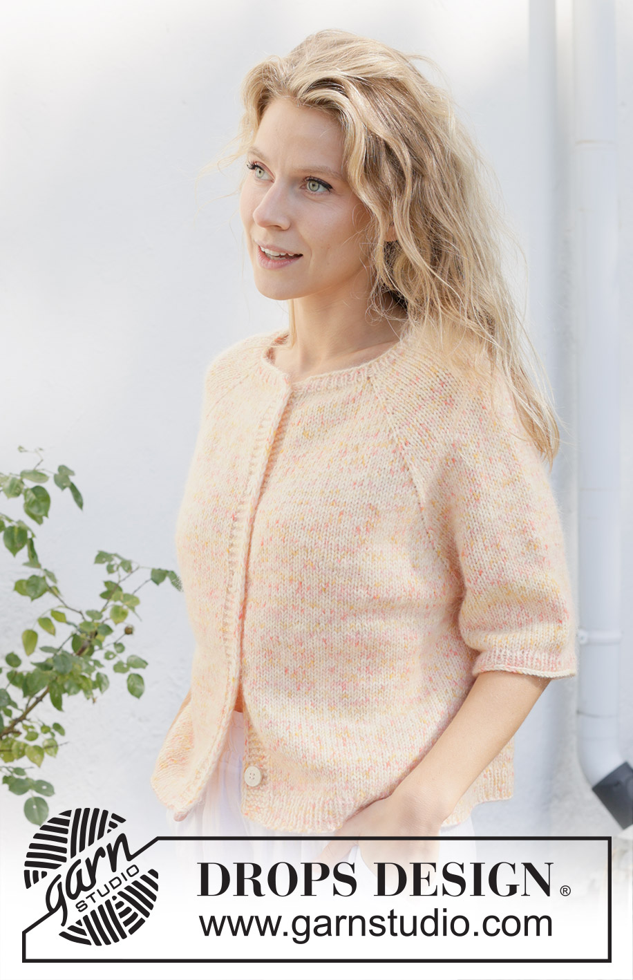 Sweet Clementine Cardigan / DROPS 258-24 - Casaco tricotado de cima para baixo em DROPS Fiesta e DROPS Kid-Silk. Tricota-se com cavas raglan e mangas 3/4. Do S ao XXXL.