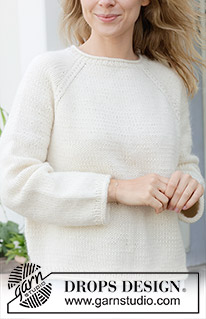 Frosted Whisper / DROPS 258-3 - Maglione lavorato ai ferri in DROPS Daisy e DROPS Kid-Silk o DROPS Lima e DROPS Kid-Silk. Lavorato dall’alto in basso con raglan, trecce e bordi arrotolati. Taglie: S - XXXL.