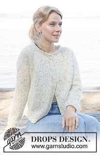 Wildflower Sprinkles Cardigan / DROPS 258-37 - Cardigan lavorato ai ferri in DROPS Fabel e DROPS Kid-Silk. Lavorato dall’alto in basso a maglia rasata con sprone rotondo, bordo arrotolato e I-cord. Taglie S - XXXL.