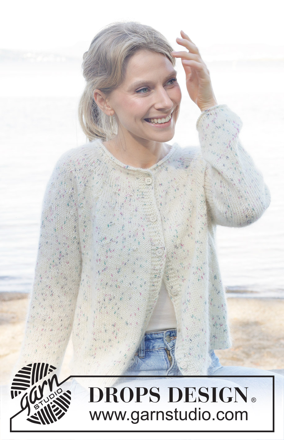 Wildflower Sprinkles Cardigan / DROPS 258-37 - Cardigan lavorato ai ferri in DROPS Fabel e DROPS Kid-Silk. Lavorato dall’alto in basso a maglia rasata con sprone rotondo, bordo arrotolato e I-cord. Taglie S - XXXL.