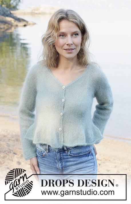 Sweet Bell Cardigan / DROPS 258-5 - Strikket cardigan i 2 tråde DROPS Kid-Silk. Arbejdet strikkes oppefra og ned i glatstrik med raglan, v-hals, i-cord og flæse. Størrelse S - XXXL.