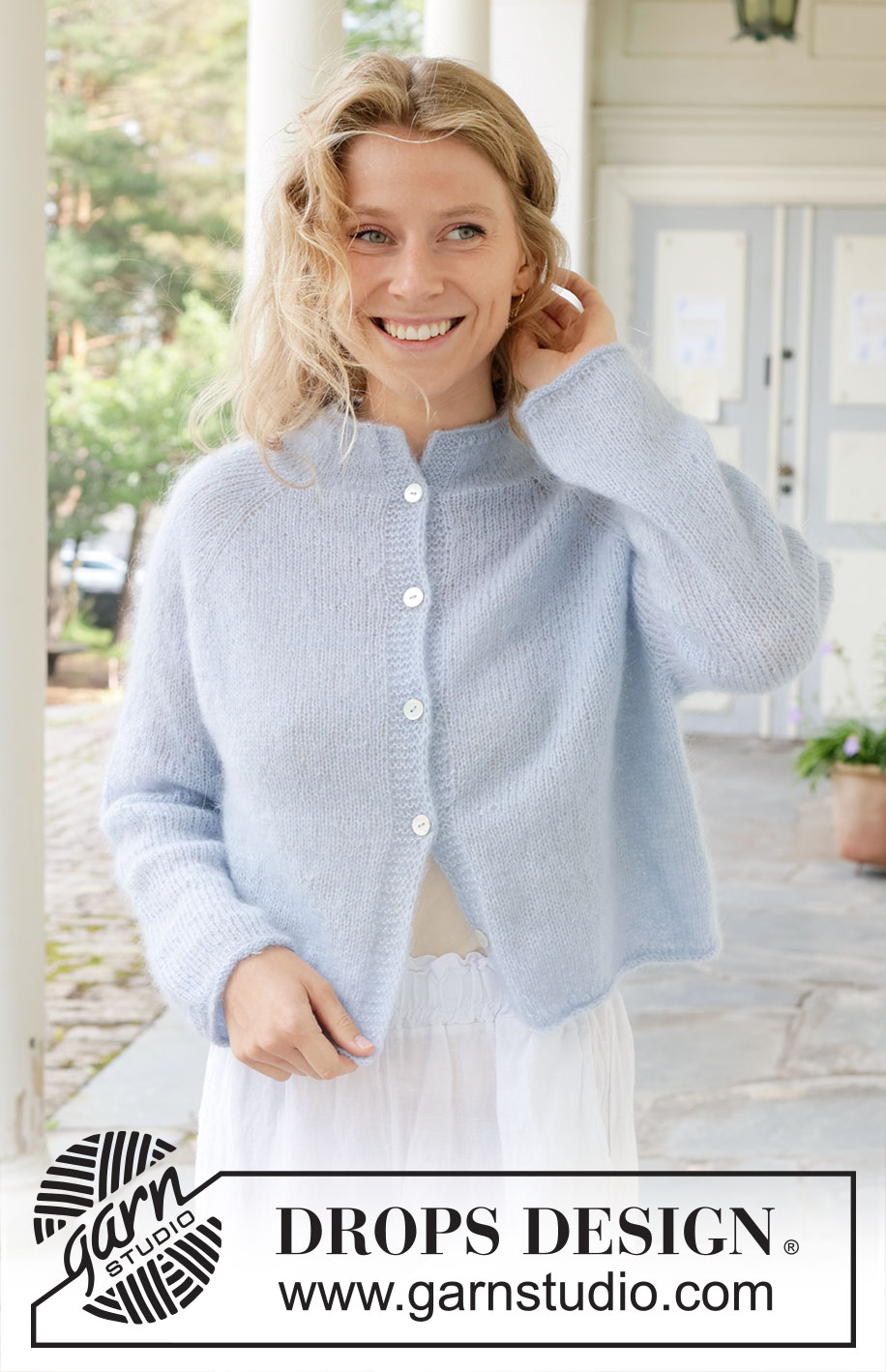 Morning Dream Cardigan / DROPS 259-14 - Stickad kofta i 2 trådar DROPS Kid-Silk. Arbetet stickas uppifrån och ner i slätstickning med raglan och i-cord. Storlek S - XXXL.
