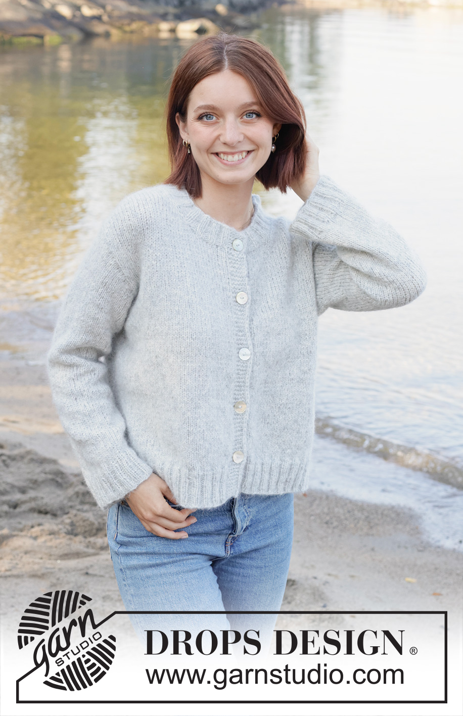 Sky Whisper Cardigan / DROPS 259-19 - Knitted jacket in DROPS Air. The piece is worked top down in stocking stitch, with European/diagonal shoulders. Sizes S - XXXL.