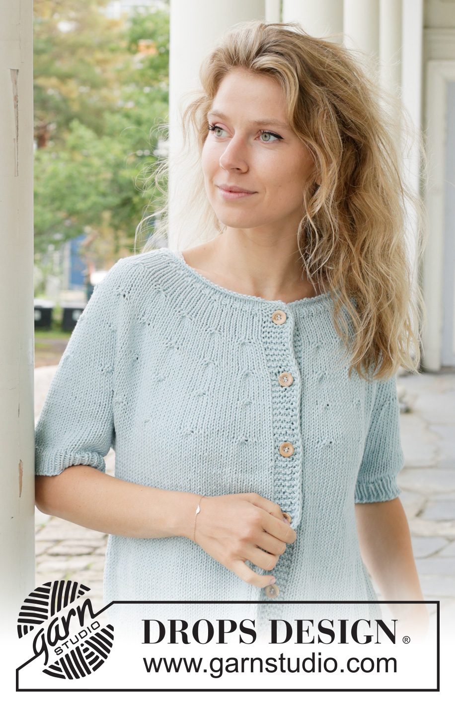 Beaded Sky Cardigan / DROPS 259-26 - Knitted jacket with short sleeves in DROPS Paris. The piece is worked top down with stocking stitch, round yoke, rolled neck and I-cord. Sizes S - XXXL.