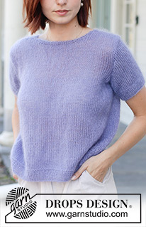 Violet Reverie / DROPS 259-3 - Gestrickter Pullover in 2 Fäden DROPS Kid-Silk. Die Arbeit wird von unten nach oben glatt rechts mit angenähten kurzen Ärmeln gestrickt. Größe XS - XXL.