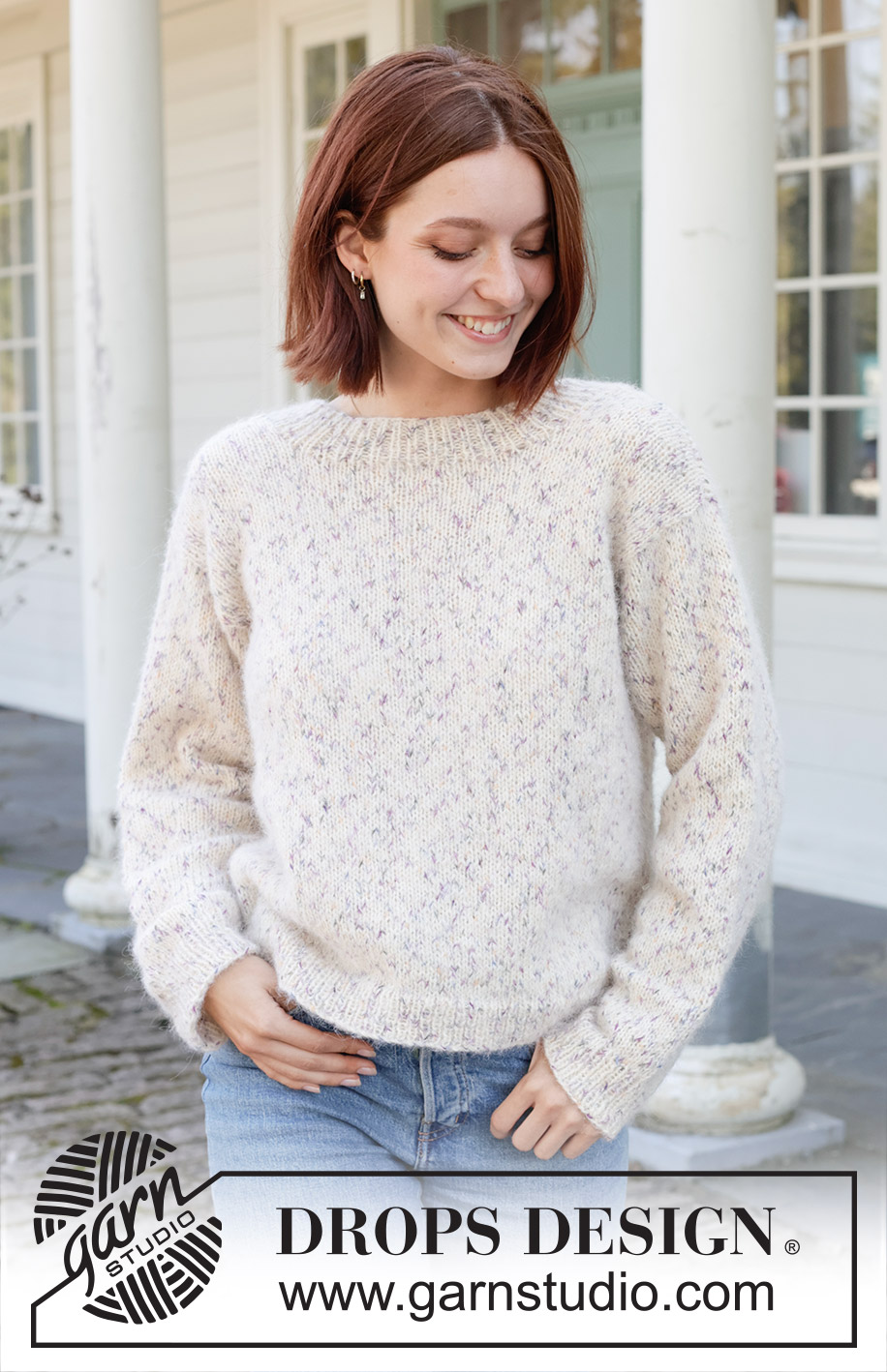 Snowy Sparkles / DROPS 259-31 - Maglione lavorato ai ferri con 1 capo di DROPS Fabel e 1 capo di DROPS Brushed Alpaca Silk. Lavorato dal basso verso l’alto a maglia rasata, e maniche cucite. Taglie: XS - XXL.