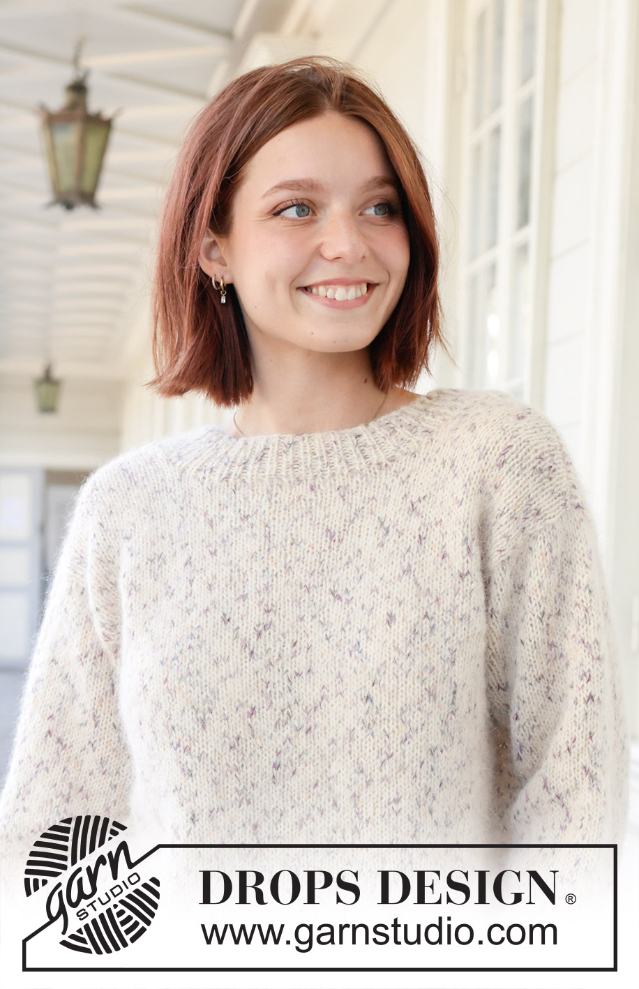 Snowy Sparkles / DROPS 259-31 - Maglione lavorato ai ferri con 1 capo di DROPS Fabel e 1 capo di DROPS Brushed Alpaca Silk. Lavorato dal basso verso l’alto a maglia rasata, e maniche cucite. Taglie: XS - XXL.