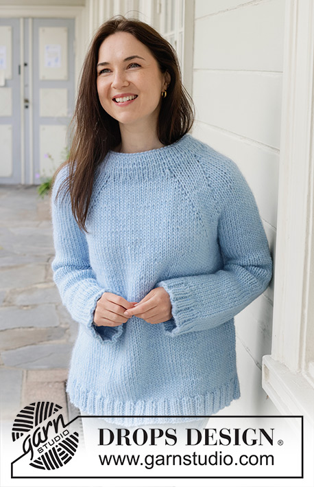 Blue Bliss Sweater / DROPS 259-38 - Knitted long oversized jumper in DROPS Snow. Piece is knitted top down in stocking stitch with double neck edge and raglan. Size XS – XXXL.