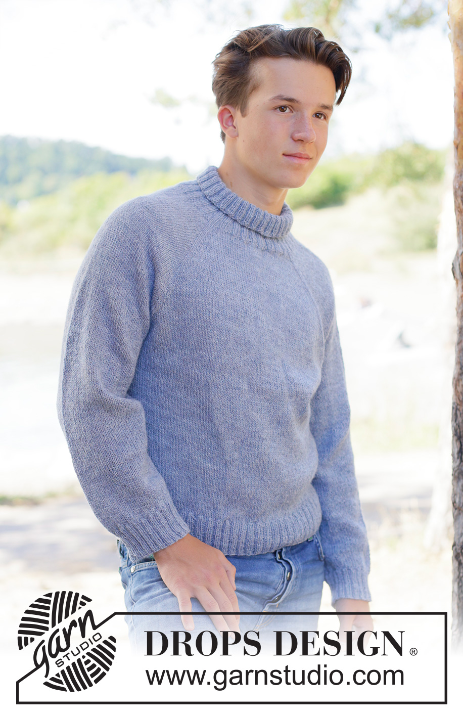 Quiet Bay Sweater / DROPS 260-17 - Strikket genser til herre i DROPS Alpaca eller DROPS Nord. Arbeidet strikkes ovenfra og ned i glattstrikk med raglan og dobbel halskant. Størrelse XS - XXL.