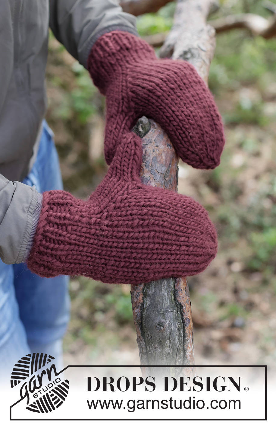 Cold Cellar Mittens / DROPS 260-29 - Stickade vantar till herr i DROPS Snow. Arbetet stickas i slätstickning från handleden till fingertopparna.