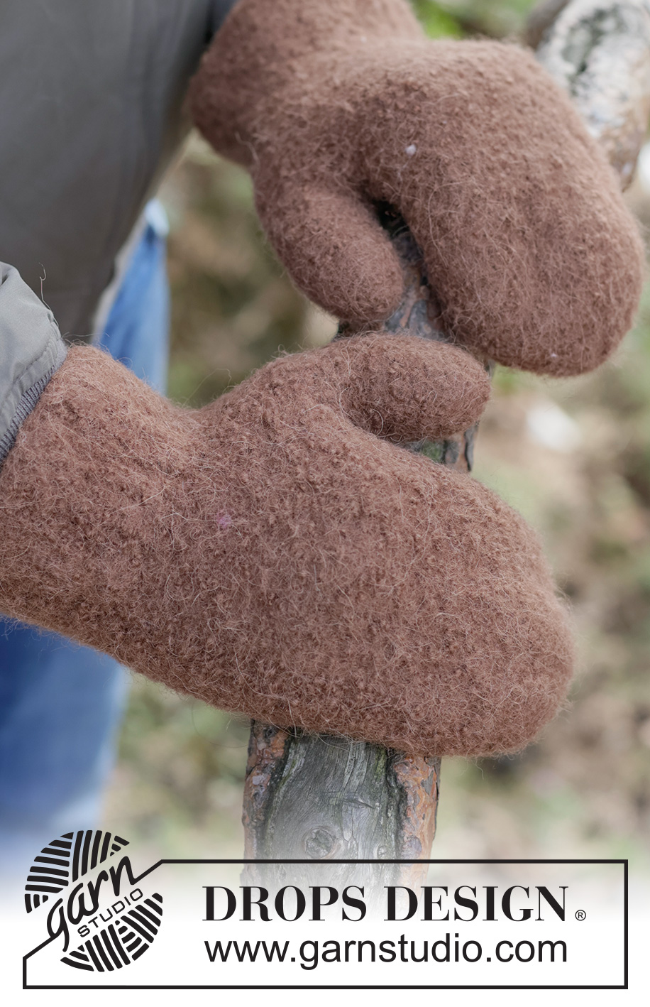 Forest Brown Mittens / DROPS 260-31 - Filcowe męskie rękawiczki na drutach, włóczki DROPS Nepal.