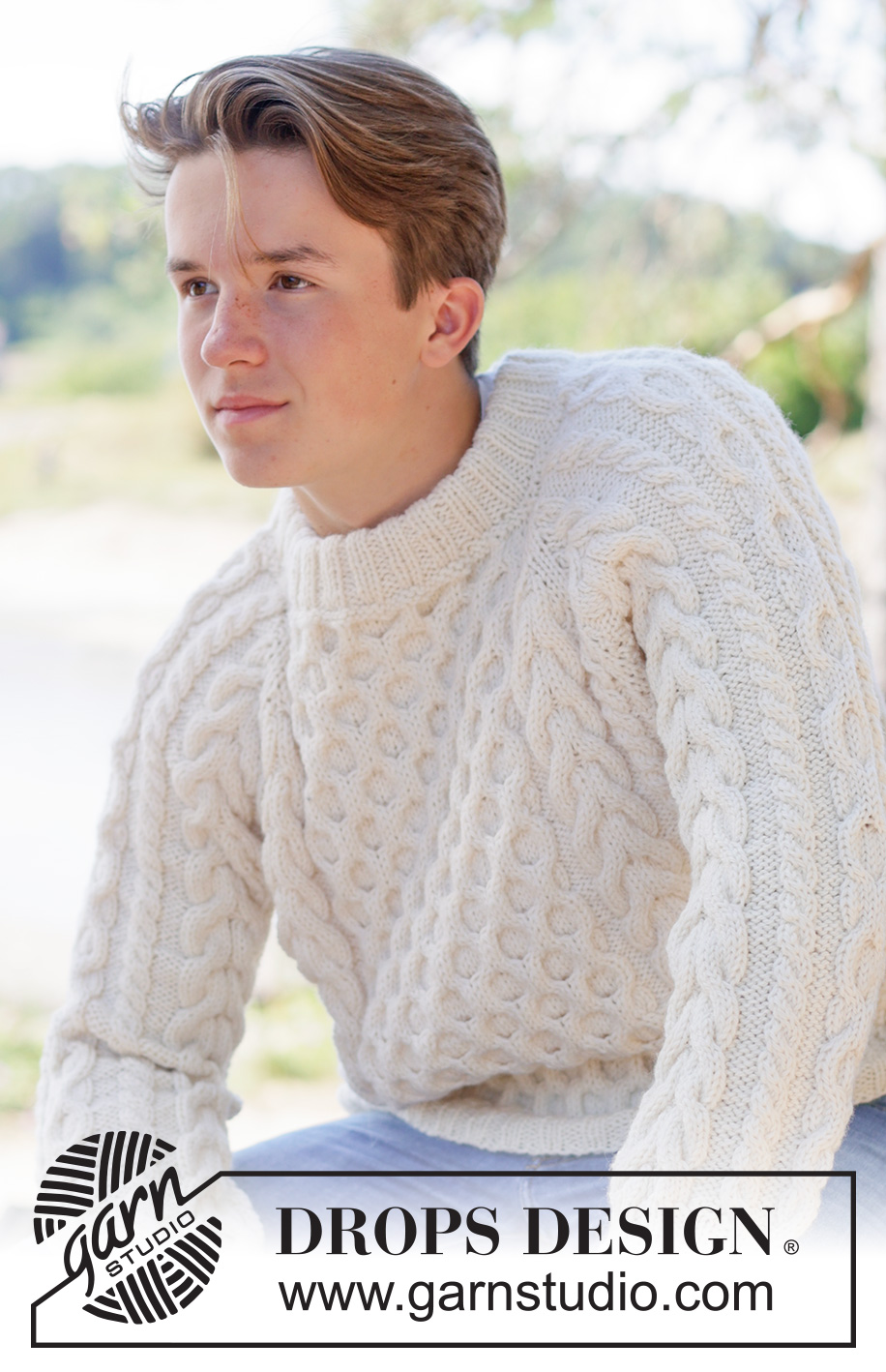 Ireland Magic Sweater / DROPS 260-4 - Knitted sweater in DROPS Alaska or DROPS Big Merino. Piece is knitted top down with raglan, cables, relief pattern and double neck edge. Size XS – XXXL.