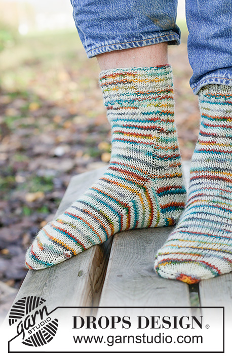 Warm Horizon Socks / DROPS 260-46 - Miehen ylhäältä alas neulotut sukat DROPS Fabel-langasta. Koot 38 - 46.