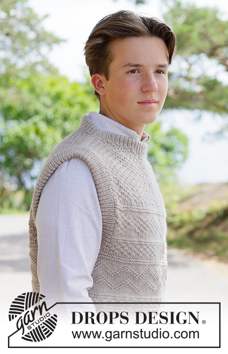 Winds of Winter Vest / DROPS 260-5 - Strikket vest til herre i DROPS Karisma eller DROPS Merino Extra Fine. Arbeidet strikkes ovenfra og ned med skrå skulder, relieffmønster og rund hals. Størrelse XS – XXL.