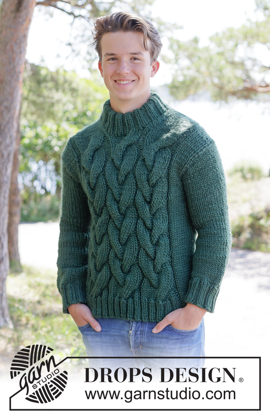 Forest Braid Sweater / DROPS 260-8 - Stickad tröja till herr i DROPS Snow. Arbetet stickas uppifrån och ner med sned axel / europeisk axel, flätor och dubbel halskant. Storlek XS - XXXL.