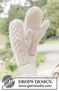 Frosted Braid Mittens / DROPS 261-15 - Gestrickte Fäustlinge in DROPS Puna und DROPS Kid-Silk oder DROPS Merino Extra Fine und DROPS Kid-Silk. Die Arbeit wird von unten nach oben mit Zopfmuster gestrickt.