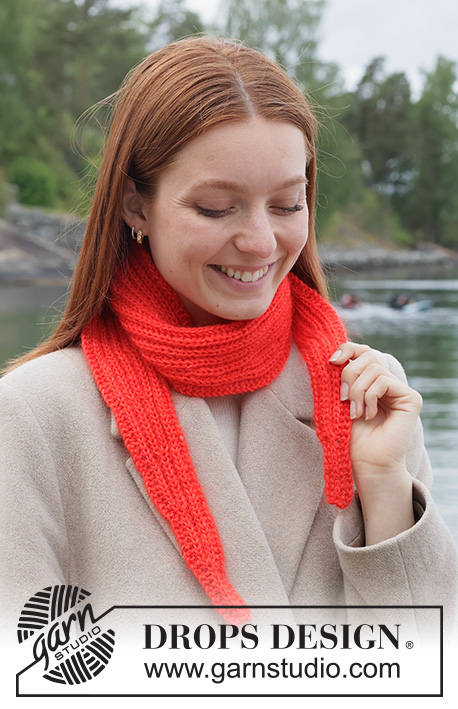 Flamecurl Shawl / DROPS 261-27 - Chal pequeño de punto en DROPS Flora y DROPS Kid-Silk. La pieza está tejida de lado a lado con punto inglés.

