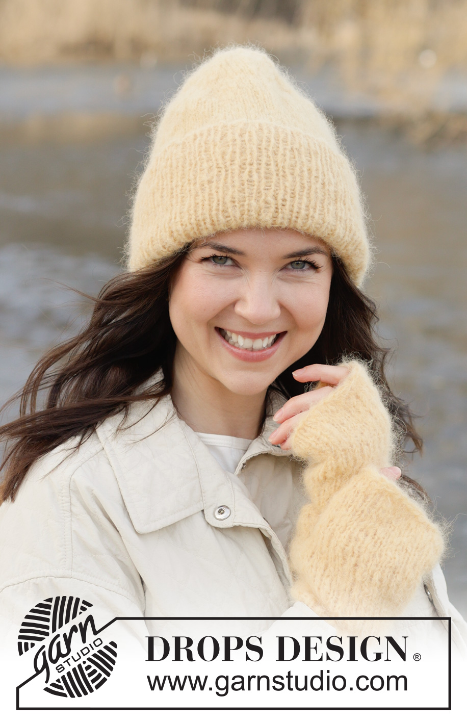 Sunny Bloom Hat / DROPS 261-37 - Čepice pletená zdola nahoru 1 vláknem příze DROPS Melody nebo 2 vlákny příze DROPS Brushed Alpaca Silk.