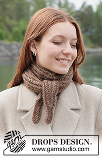 Walnut Whirl Shawl / DROPS 261-54 - Gestricktes kleines Tuch in DROPS Air. Die Arbeit wird quer im Vollpatent gestrickt.