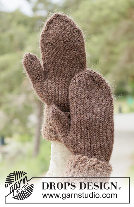 Cocoa Puff Mittens / DROPS 261-59 - Gestrickte Fäustlinge in 1 Faden DROPS Puna und 1 Faden DROPS Kid-Silk mit Manschette in 1 Faden DROPS Alpaca Bouclé und 1 Faden DROPS Kid-Silk. Die Arbeit wird von unten nach oben gestrickt.