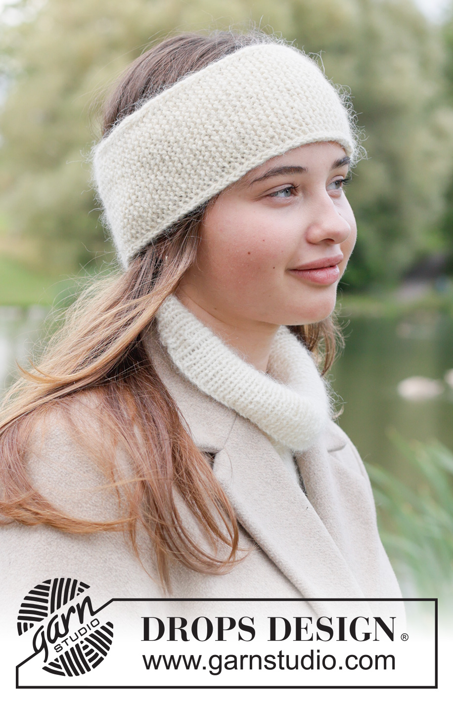 Fuzzy Wrap Headband / DROPS 261-65 - Knitted headband in DROPS Soft Tweed and DROPS Kid-Silk. The piece is worked sideways with garter stitch and I-cord.