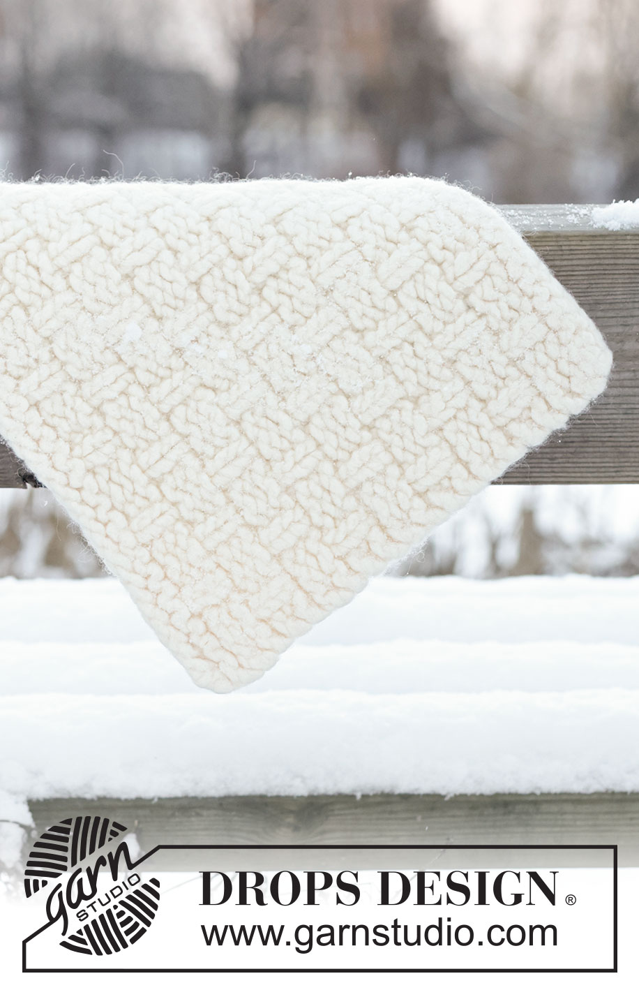 Nimbus Nest Seat Pad / DROPS 261-77 - DROPS Polaris lõngast kootud ja vanutatud reljeefse mustriga istumisalus