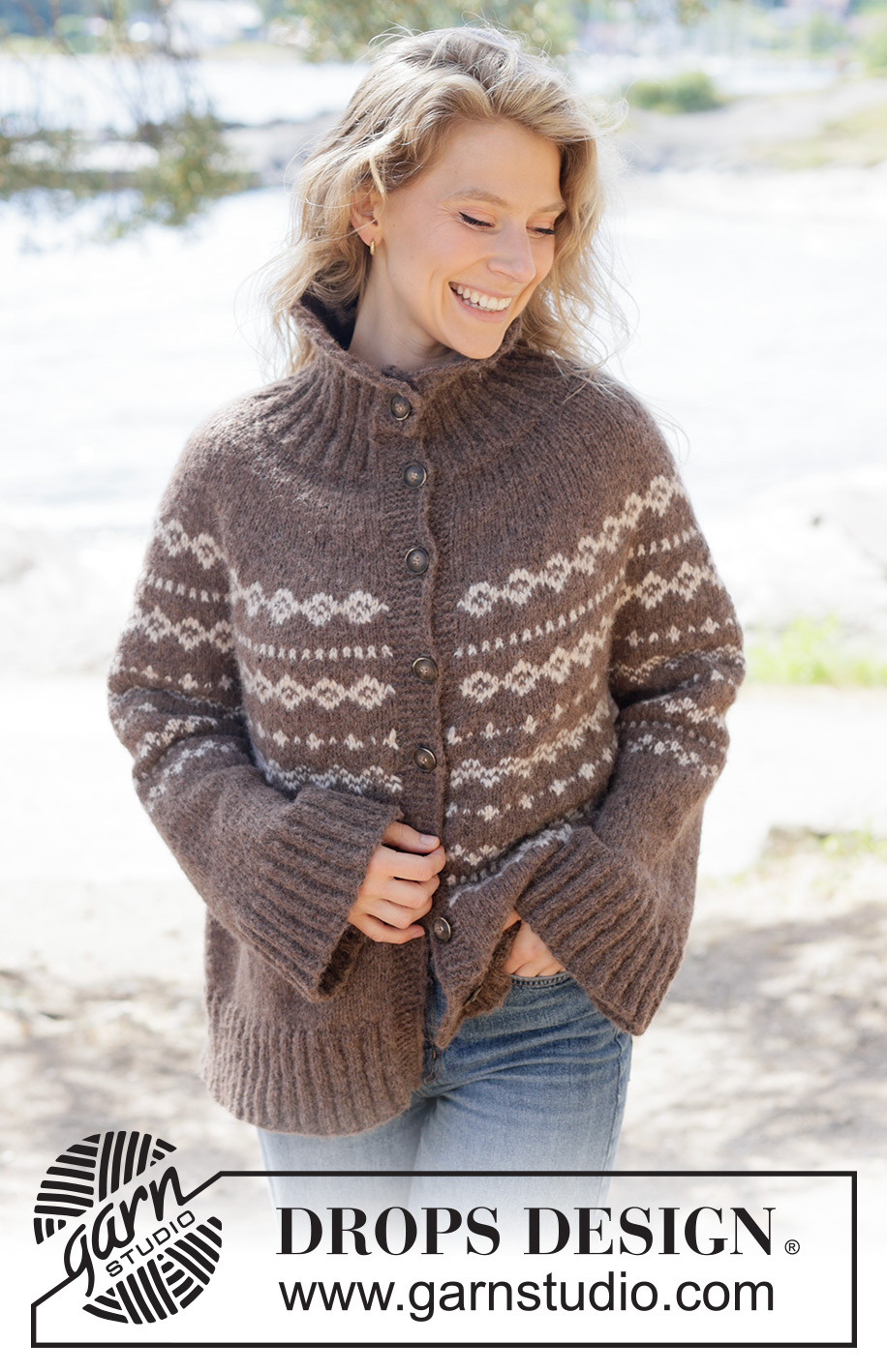 Afternoon Coffee Cardigan / DROPS 262-10 - Stickad oversize kofta i DROPS Air. Arbetet stickas uppifrån och ner med runt ok, nordiskt mönster, i-cord och hög hals. Storlek XS - XXXL.