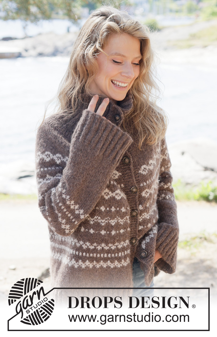 Afternoon Coffee Cardigan / DROPS 262-10 - Stickad oversize kofta i DROPS Air. Arbetet stickas uppifrån och ner med runt ok, nordiskt mönster, i-cord och hög hals. Storlek XS - XXXL.
