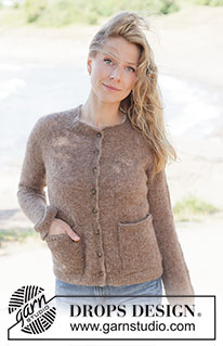 Forest Pocket Cardigan / DROPS 262-25 - Strikket cardigan i DROPS Brushed Alpaca Silk. Arbejdet strikkes oppefra og ned i glatstrik med raglan, rullekant, i-cord og lommer. Størrelse XS - XXXL.