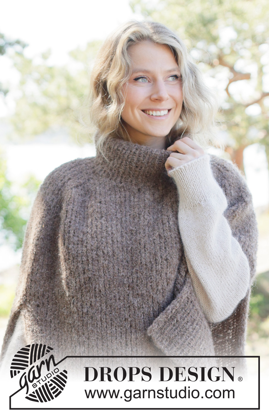 Sheltering Cloud Poncho / DROPS 262-33 - Knitted poncho in 1 strand DROPS Alpaca Bouclé and 1 strand DROPS Brushed Alpaca Silk. The piece is worked top down in stocking stitch with saddle-shoulders, split in sides and I-cord. Sizes XS - XXXL.