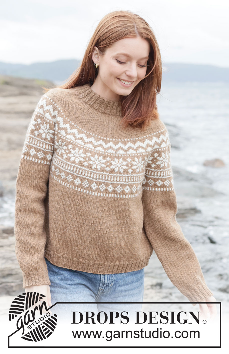 Maple Whisper Sweater / DROPS 262-5 - Pulovr s kruhovým sedlem a vyplétaným norským vzorem pletený shora dolů z příze DROPS Lima nebo DROPS Karisma. Velikost XS - XXXL.