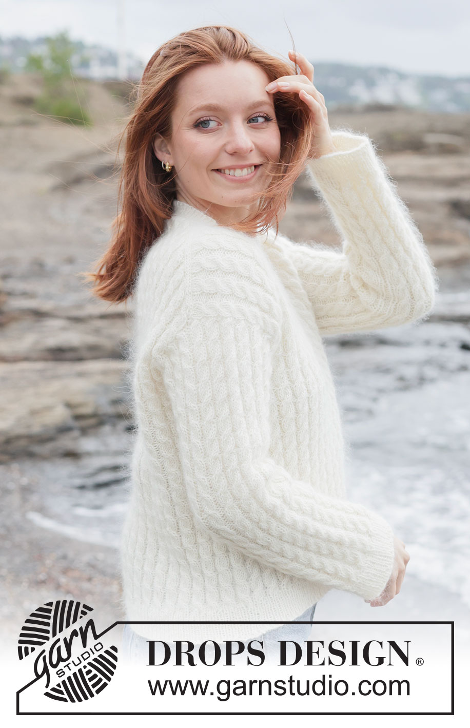 Soft Waves Sweater / DROPS 262-7 - 1 DROPS Flora või 1 DROPS Alpaca ja 1 DROPS Kid-Silk lõngadest ülevalt alla kootud Euroopa passega, üheskootud varrukatega ja palmikutega džemper  suurustele S kuni XXXL