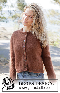 Autumn Nutmeg Cardigan / DROPS 262-8 - Stickad kofta i 1 tråd DROPS Nord och 2 trådar DROPS Kid-Silk eller 1 tråd DROPS BabyMerino och 2 trådar DROPS Kid-Silk. Arbetet stickas uppifrån och ner med europeiskt ok. Storlek XS - XXXL.