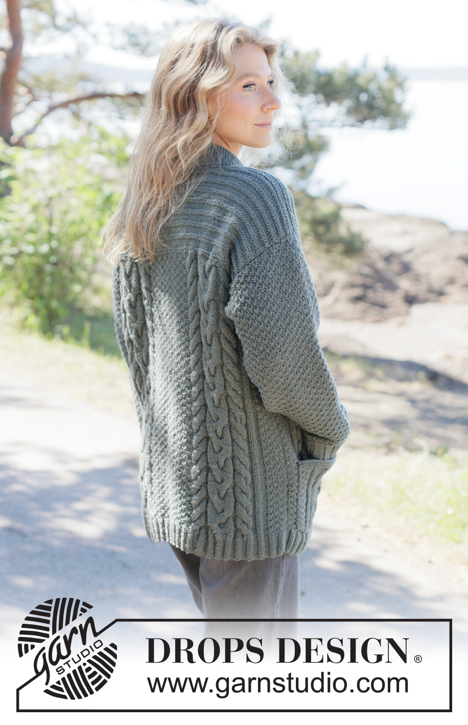 Finnley Cardigan / DROPS 263-13 - Longue veste tricotée de bas en haut, en DROPS Lima ou en DROPS Karisma. Se tricote avec manches montées, torsades, double point de riz, poches et col châle. Du XS au XXXL.