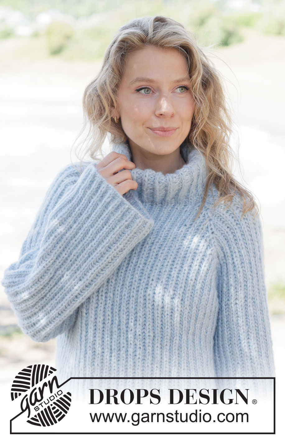 Sky Ridge Sweater / DROPS 263-17 - Strikket genser i DROPS Air og DROPS Brushed Alpaca Silk. Arbeidet strikkes ovenfra og ned i helpatent med raglan. Størrelse XS - XXXL.