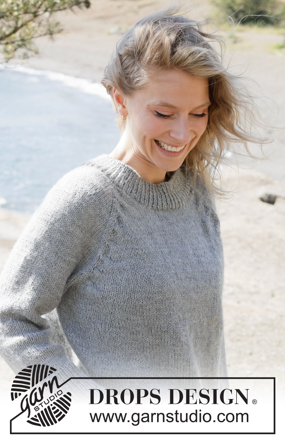 Grey Feather Sweater / DROPS 263-21 - Maglione lavorato ai ferri in DROPS Nepal o DROPS Alaska. Lavorato dall’alto in basso a maglia rasata con raglan e trecce. Taglie: XS - XXXL.