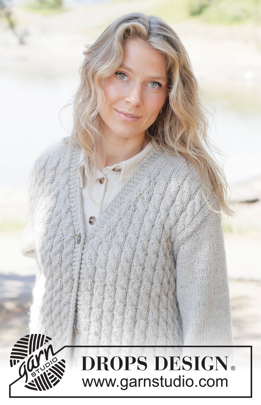 Soft Spire Cardigan / DROPS 263-27 - Knitted jacket in DROPS Nepal. The piece is worked bottom up with cables, V-neck and diagonal shoulders. Sizes XS - XXXL.