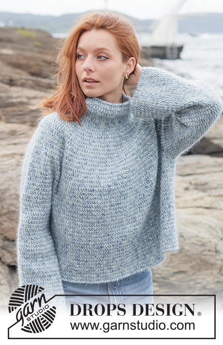 Ocean Whisper / DROPS 263-31 - Pulovr s kruhovým sedlem a račími sloupky háčkovaný shora dolů z přízí DROPS Fiesta a DROPS Kid-Silk. Velikosti: XS - XXXL.