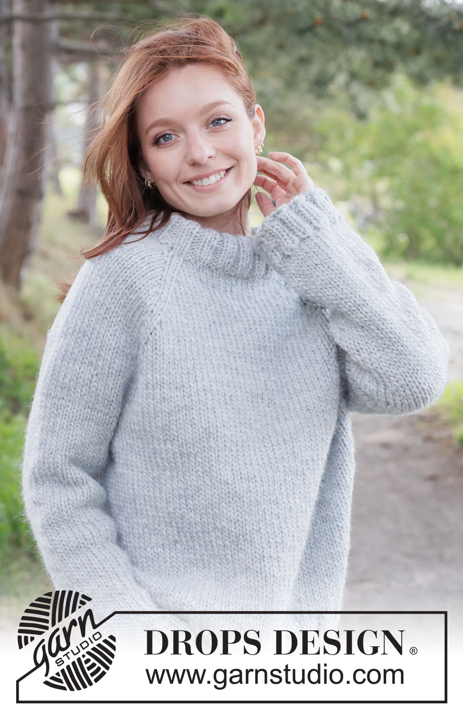 Stonewool Sweater / DROPS 263-34 - Gestrickter Pullover in DROPS Snow oder DROPS Andes. Die Arbeit wird von oben nach unten glatt rechts mit Raglan und doppelter Halsblende gestrickt. Größe XS - XXXL.