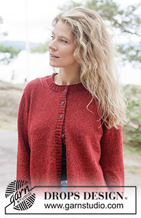 Spiced Cranberry Cardigan / DROPS 264-11 - Rozpinany sweter na drutach, przerabiany od góry do dołu, z włóczki DROPS Alpaca lub DROPS Flora. Wykonany dżersejem, z europejskim karczkiem, ściegiem ażurowym z tyłu i zwijającym się brzegiem. Od XS do XXXL.