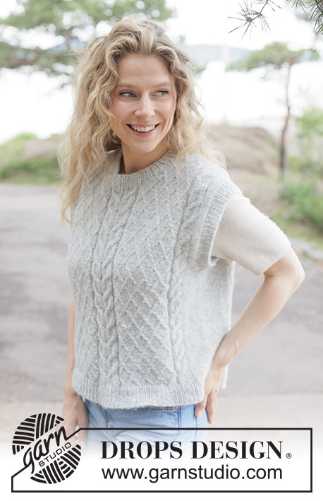 Silver Thistle Vest / DROPS 264-17 - Gilet lavorato ai ferri in DROPS Air. Lavorato dall’alto in basso con spalle europee /diagonali e trecce. Taglie: XS - XXXL.