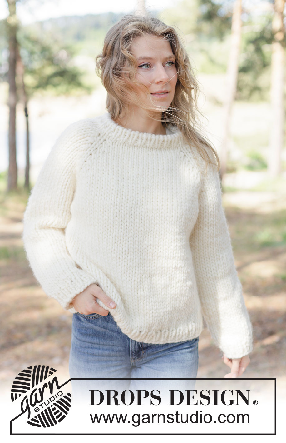 Quiet Hours Sweater / DROPS 264-26 - Kötött pulóver 1 szál DROPS Polaris fonalból, vagy 2 szál DROPS Snow fonal fonalat összefogva A darabot fentről lefelé irányban készítjük, raglán szabásvonallal. Méret: XS - XXXL