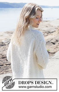 Moon Thread Sweater / DROPS 264-28 - Knitted over-sized jumper in DROPS Alpaca Bouclé and DROPS Kid-Silk. The piece is worked top down with diagonal/European shoulders and cables. Sizes XS - XXXL.